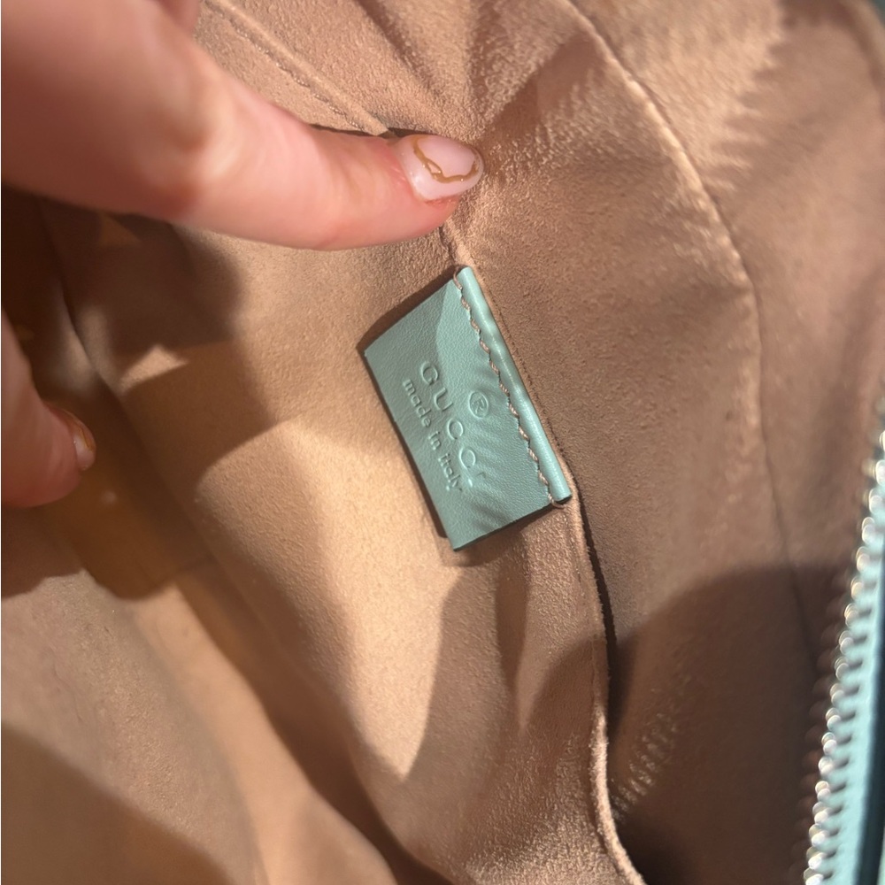 Gucci camera bag    Authentic